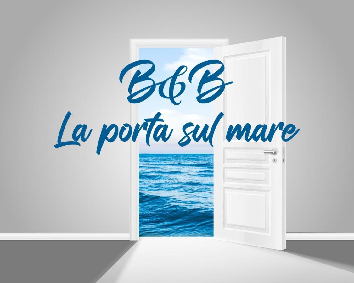 B&B La Porta Sul Mare Torre Squillace Exterior photo